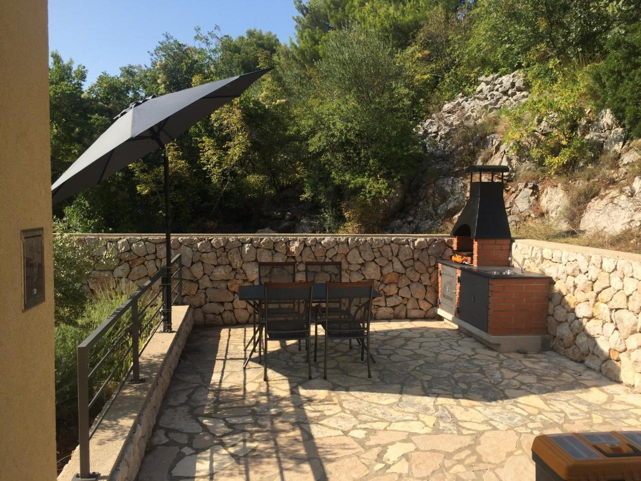 Gavza Sky View Apartment Крес Екстериор снимка